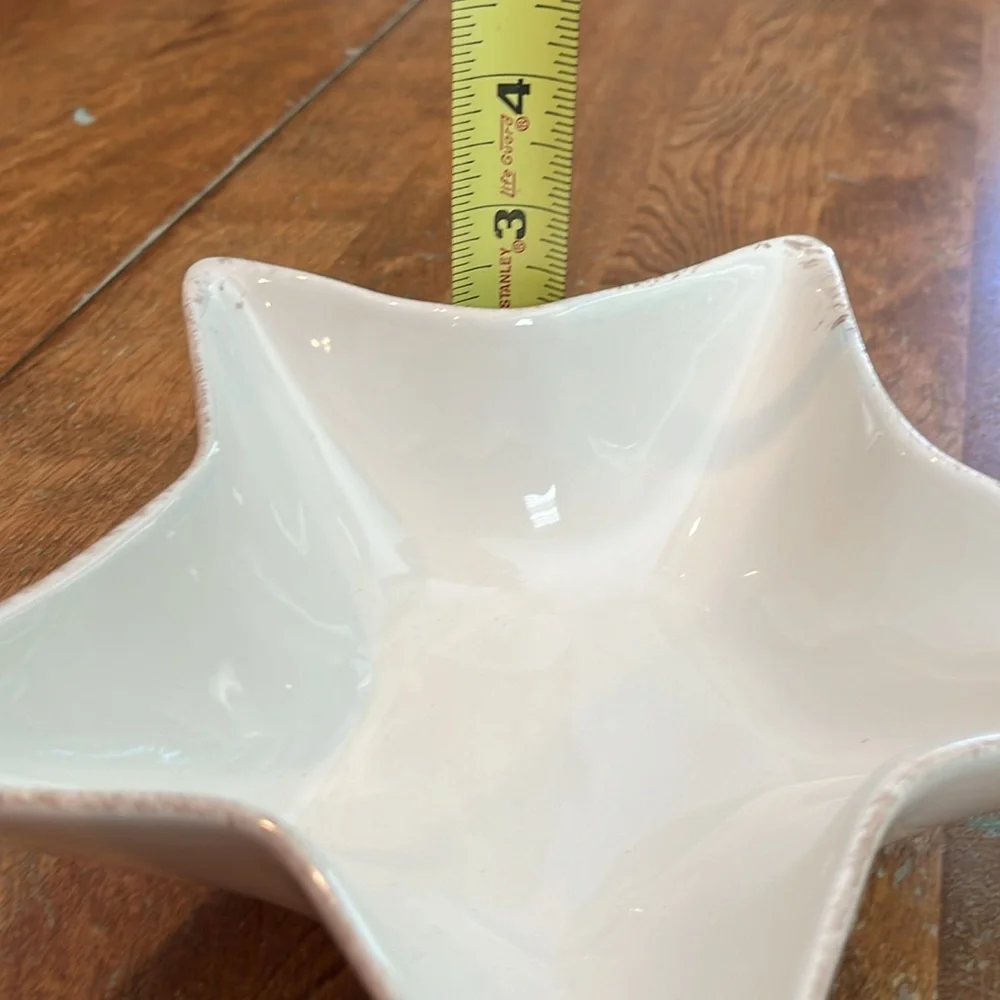 Pottery Barn Rustic Star Shaped Ceramic Serving Bowl Ivory 9